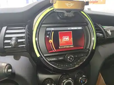 MINI MINI 2019