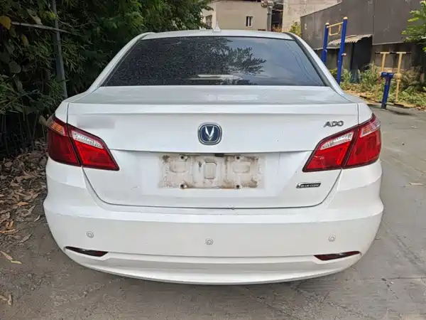 Changan Eado 2016