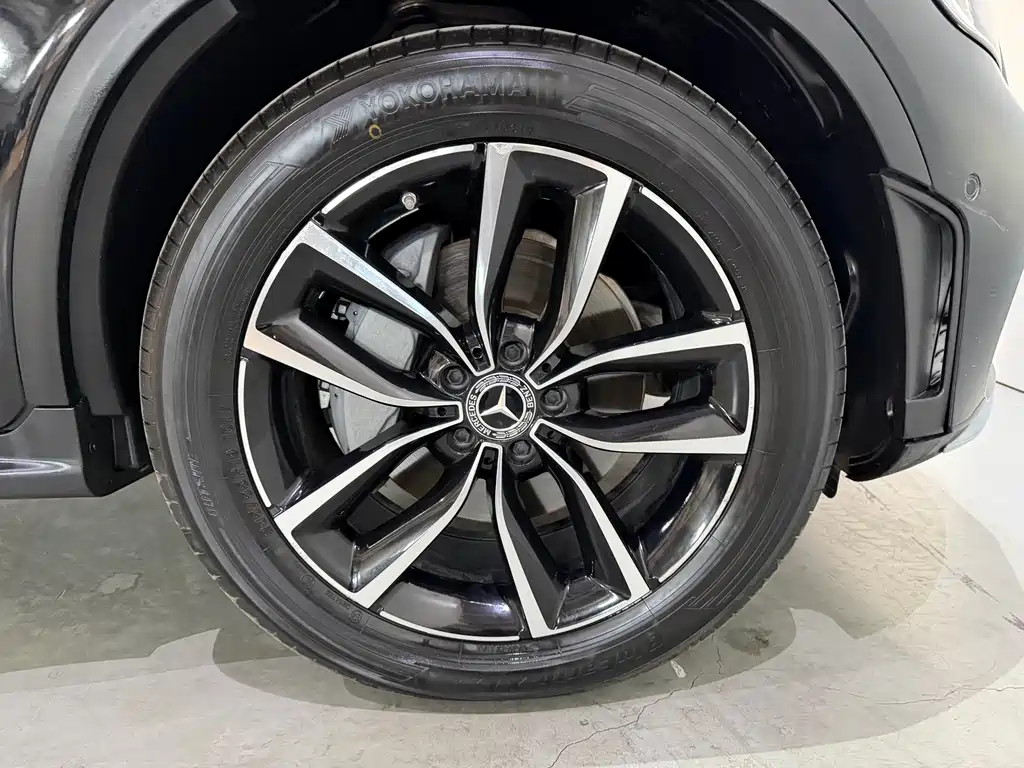 Mercedes-Benz GLC 2022 — фото 15
