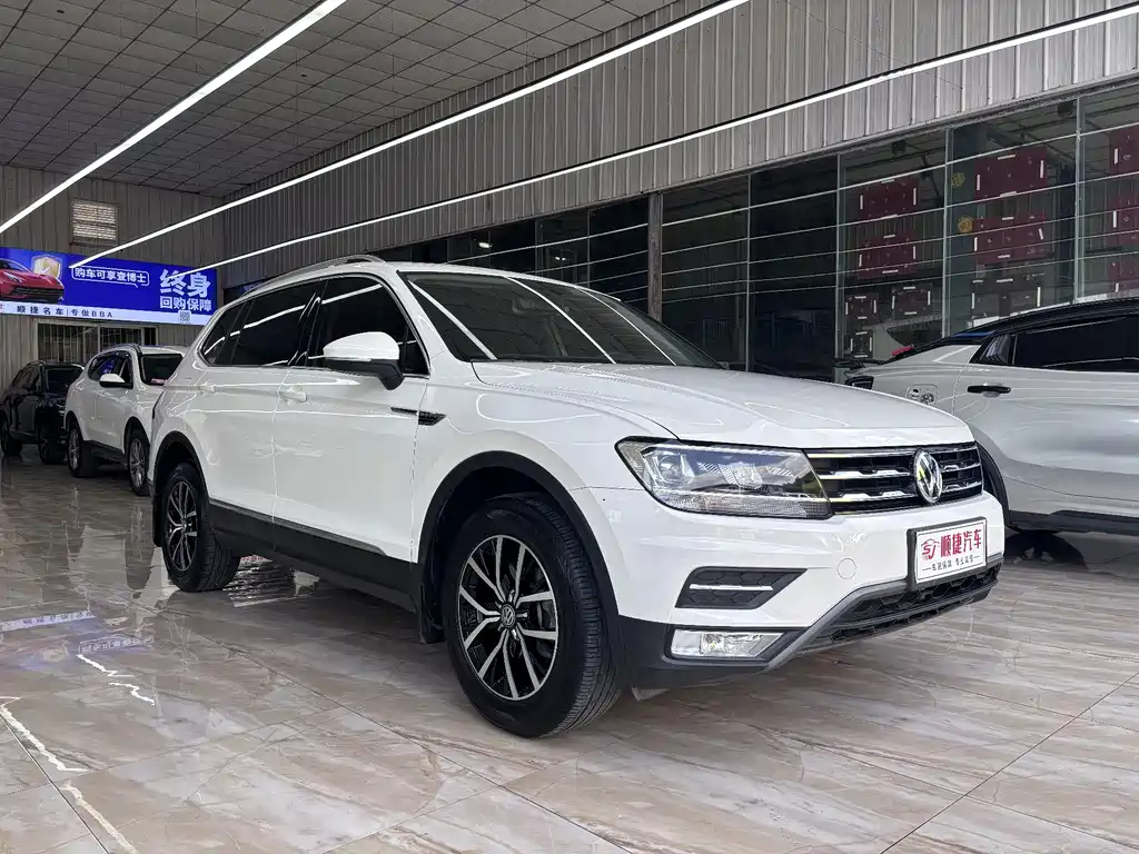Volkswagen Tiguan L 2018
