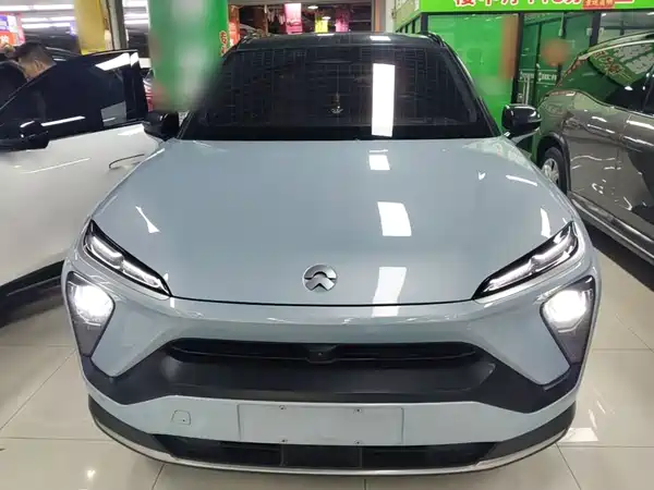 NIO ES6 2020