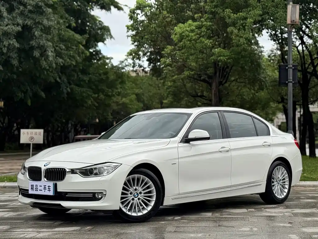 BMW 3 Series 2015