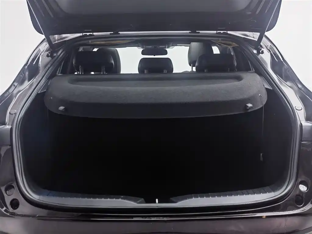 Mazda CX-4 2016 — фото 16