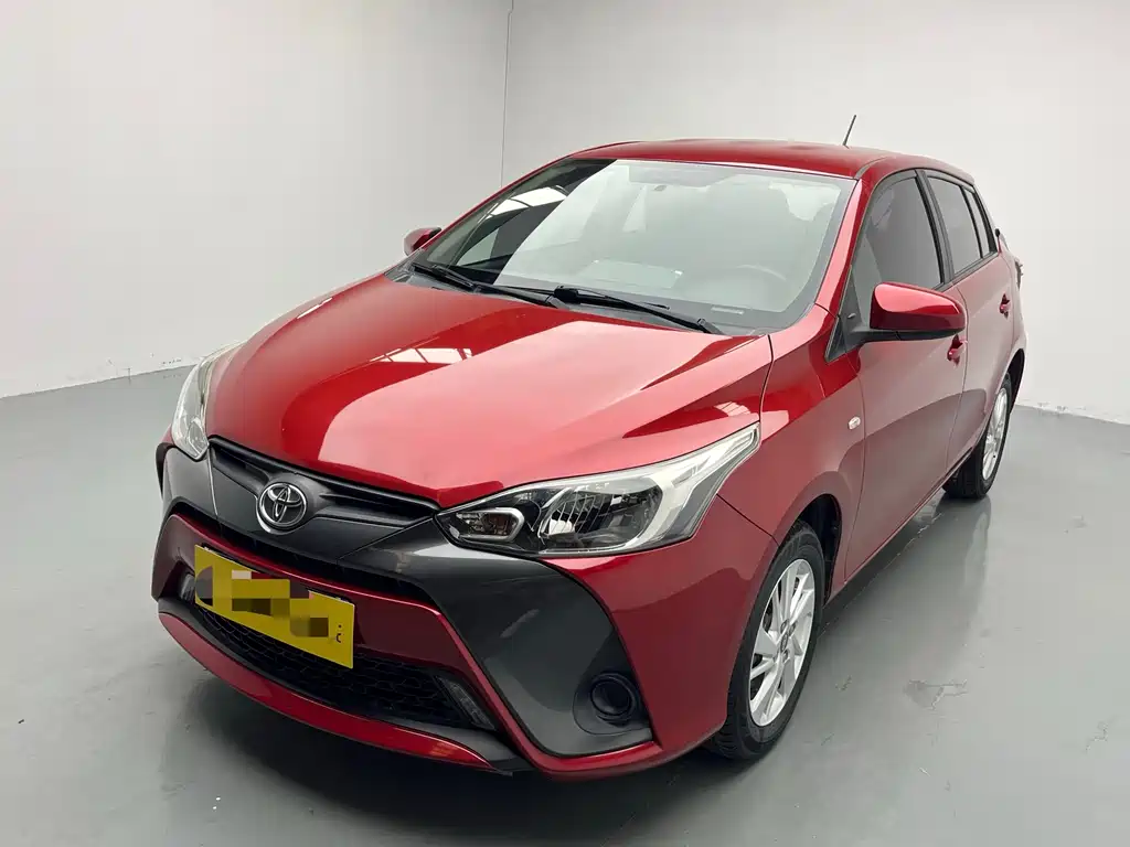 Toyota Yaris L 2019 — фото 1