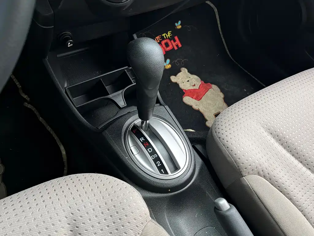 Honda Fit 2009 — фото 10