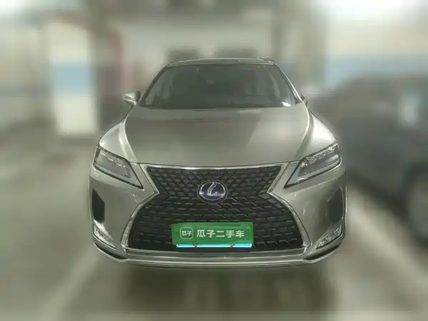 Lexus RX 2021