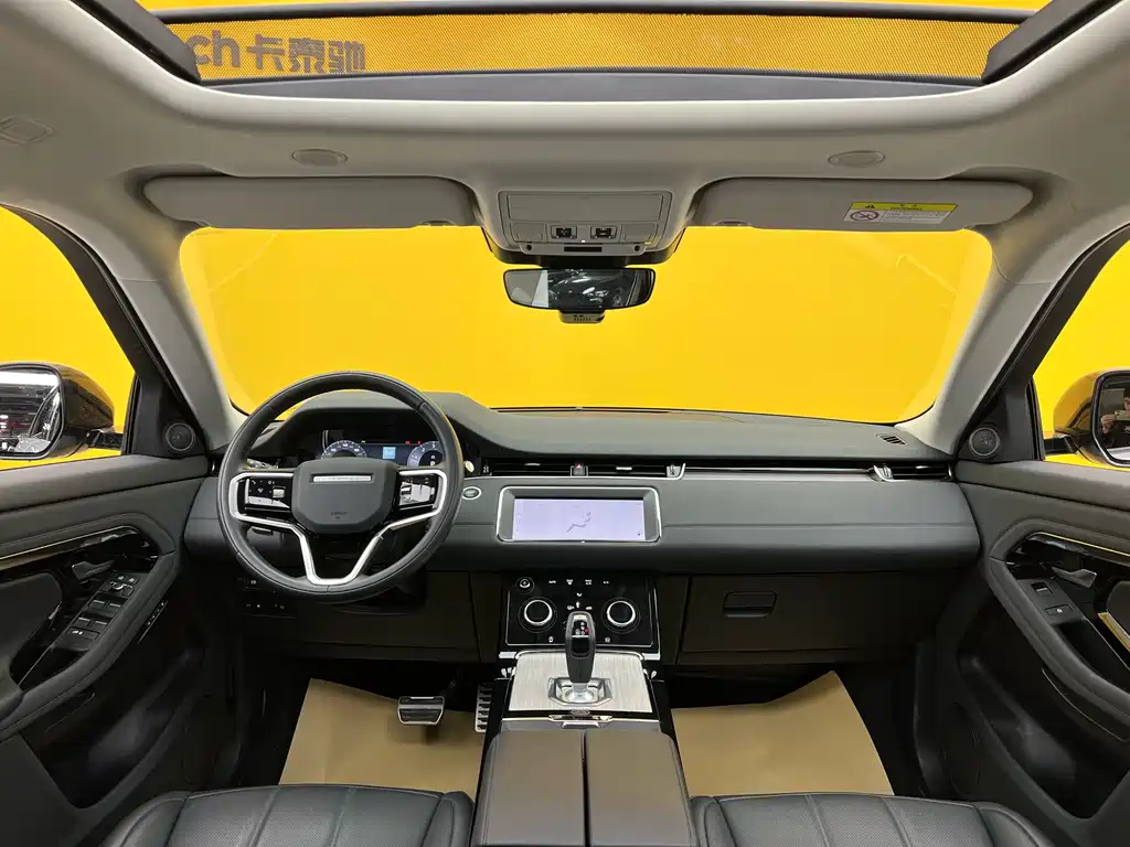 Land Rover Evoque PHEV 2024 — фото 22