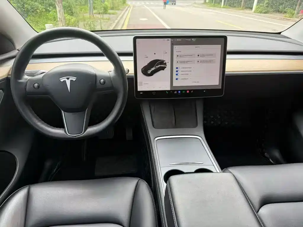Tesla Model Y 2021 — фото 4