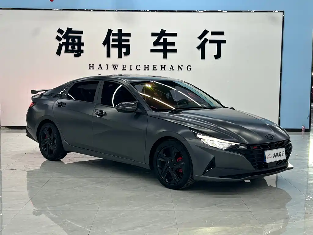 Hyundai Elantra 2023