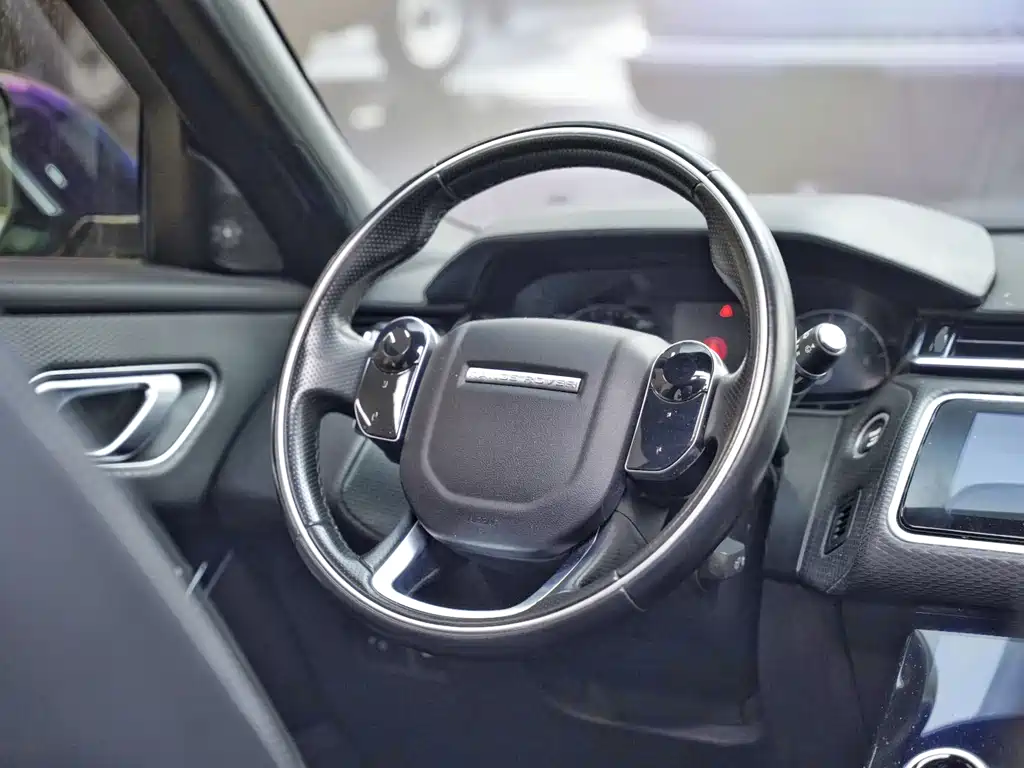 Land Rover Velar 2019 — фото 17