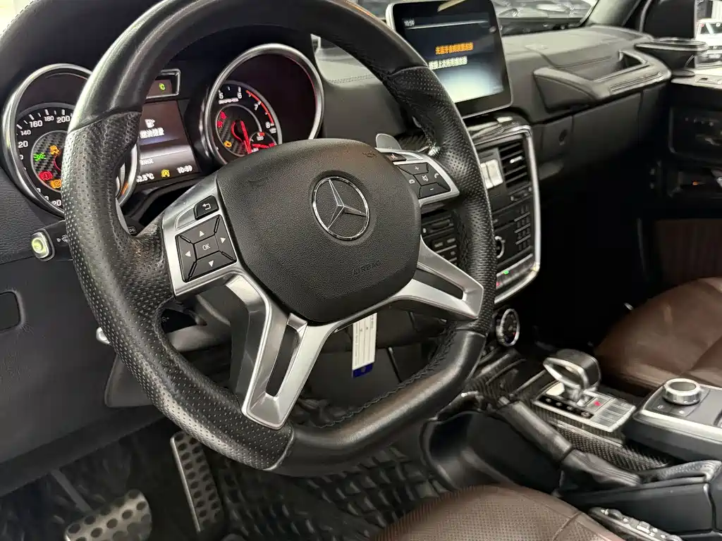 Mercedes-Benz G-Class AMG 2017 — фото 11