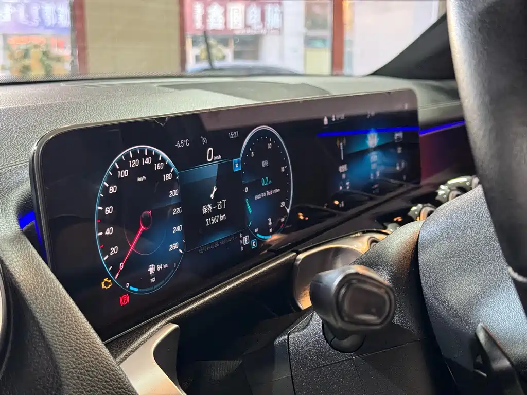 Mercedes-Benz GLB 2020 — фото 14