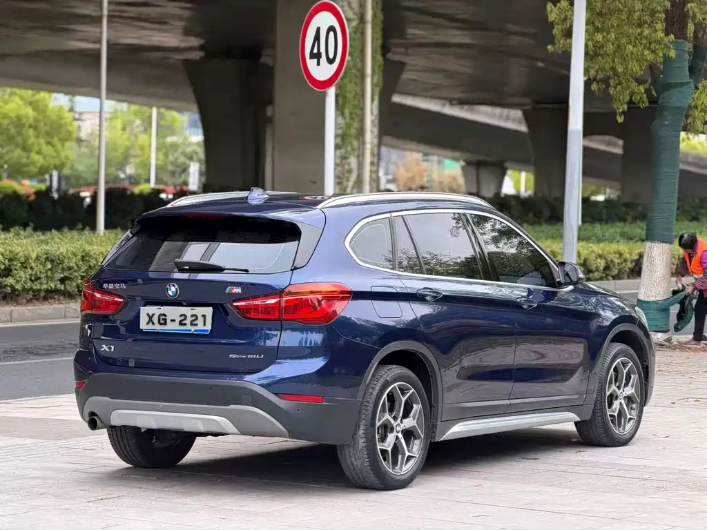 BMW X1 2018 — фото 10