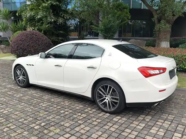 Maserati Ghibli 2016