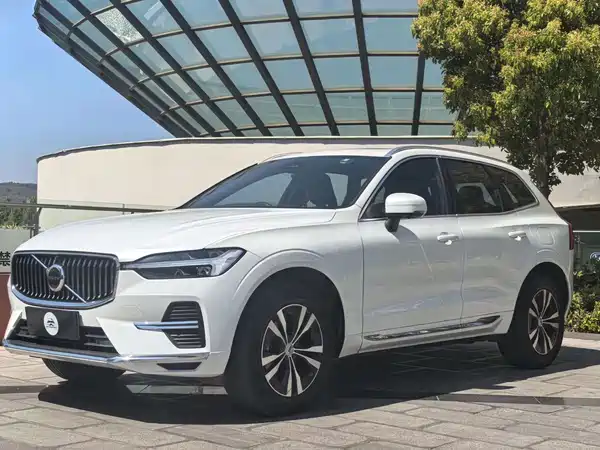 Volvo XC60 2022