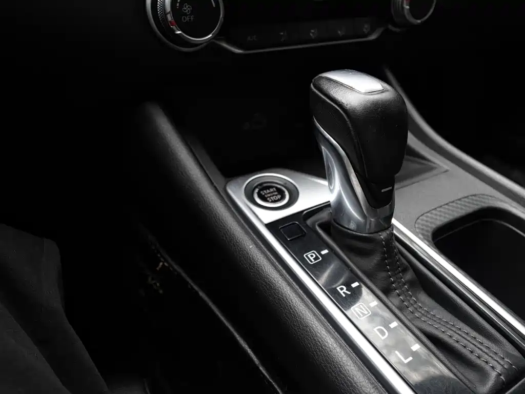 Nissan Sylphy 2020 — фото 15