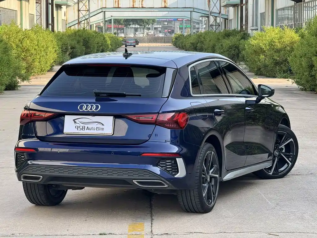 Audi A3 2022 — фото 11
