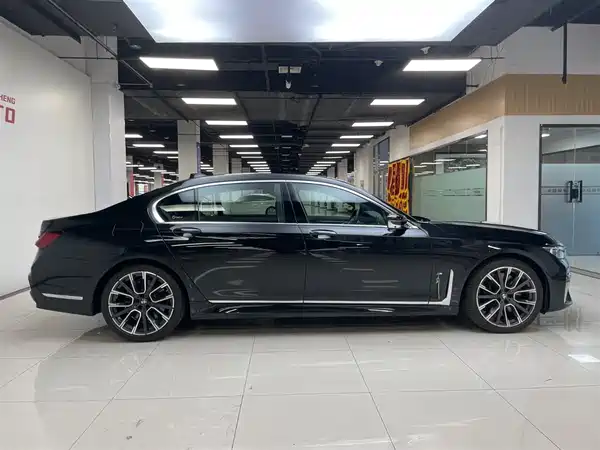 BMW 7 Series 2019