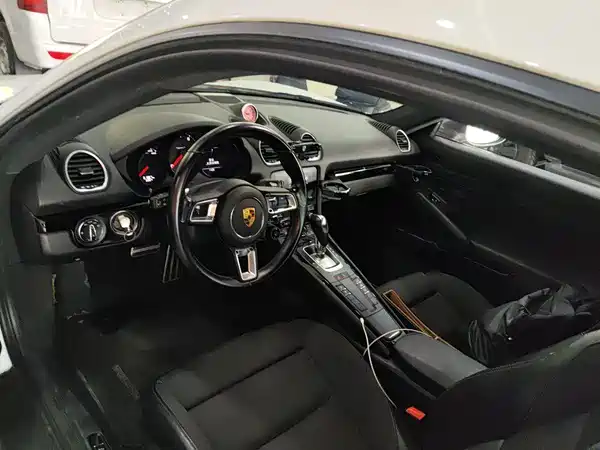 Porsche 718 2021