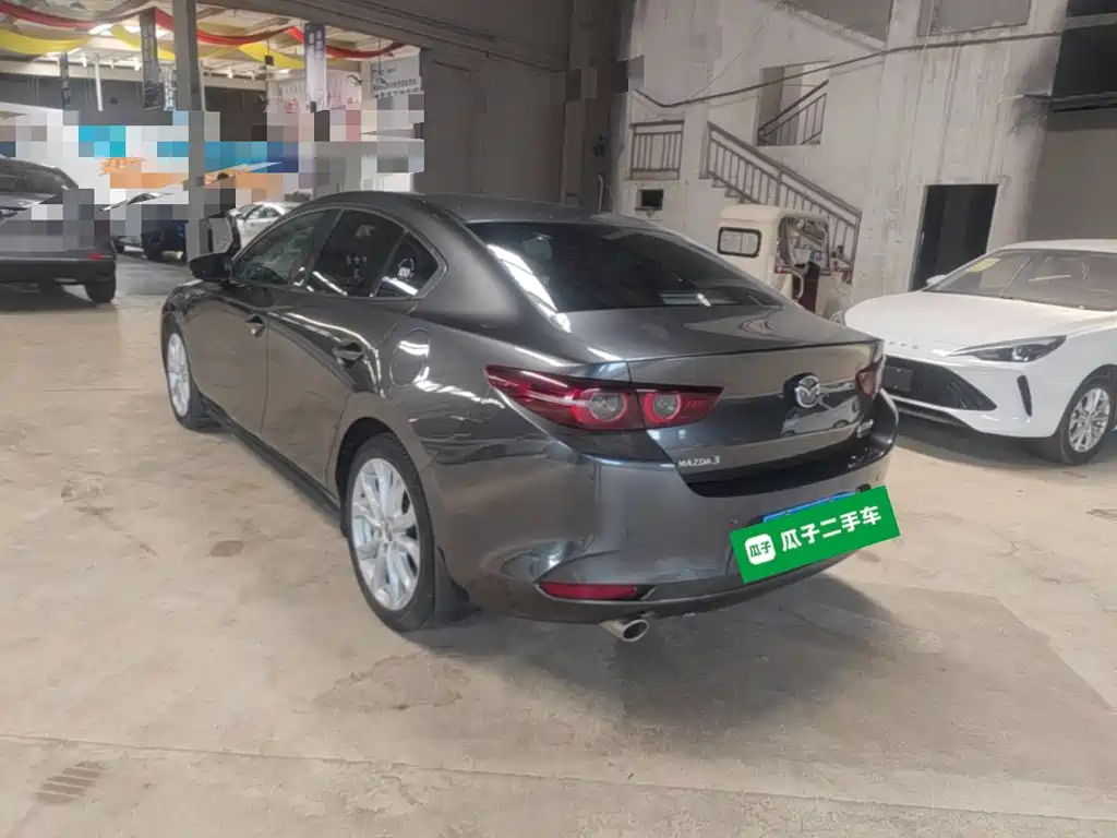 Mazda 3 Axela 2021