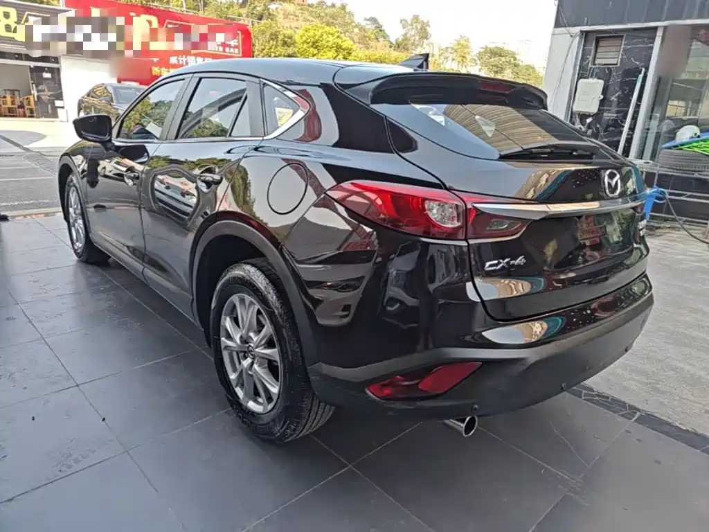 Mazda CX-4 2018