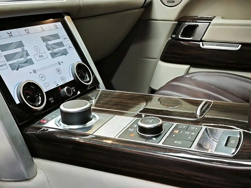 Land Rover Range Rover 2015 — фото 9