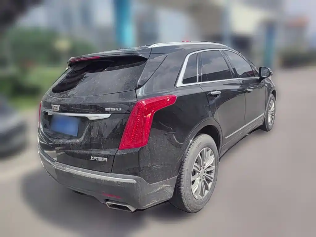 Cadillac XT5 2019 — фото 12