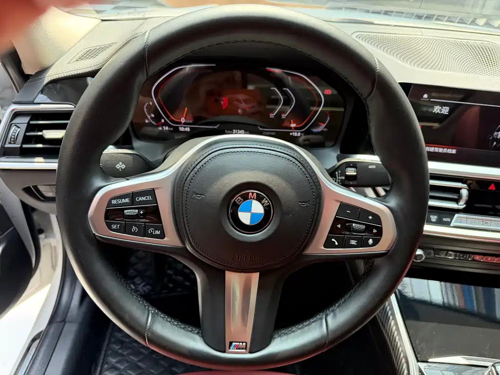 BMW 3 Series 2022 — фото 13