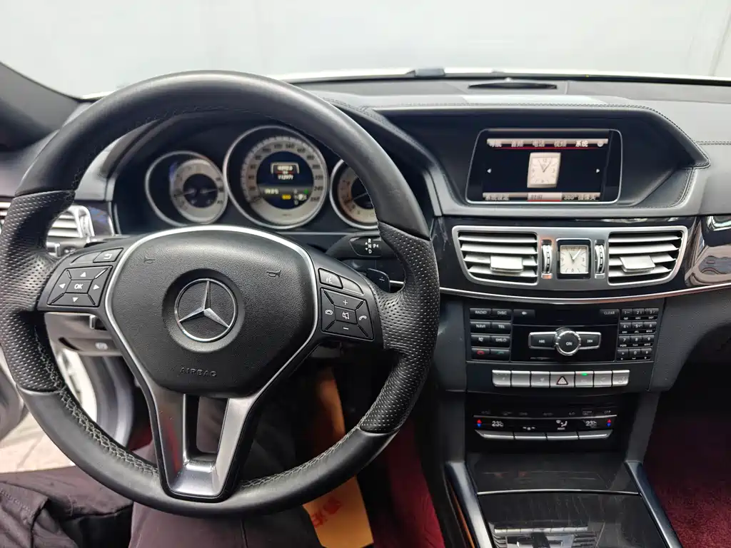 Mercedes-Benz E-Class 2015 — фото 7