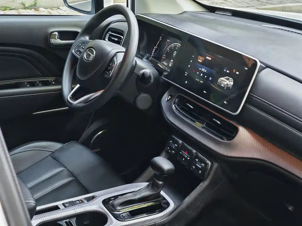 GAC Motor Trumpchi GS3 2022 — фото 15