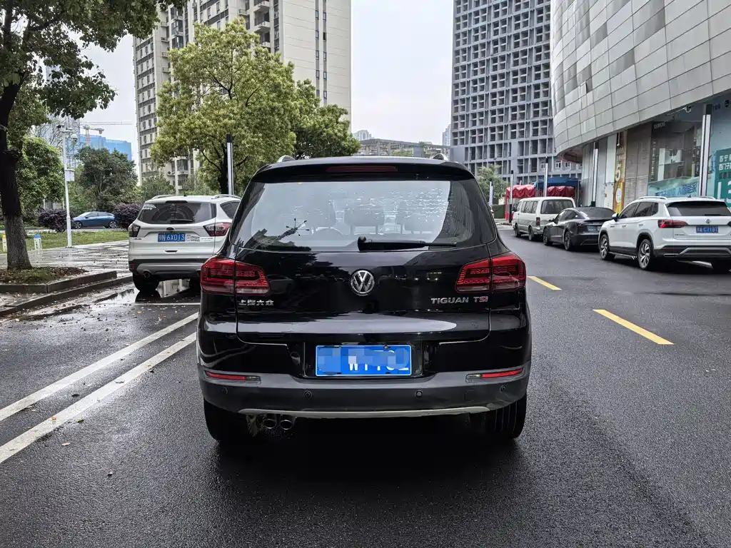 Volkswagen Tiguan 2017 — фото 4