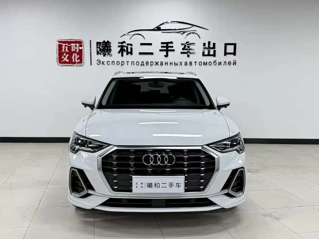Audi Q3 2022 — фото 2
