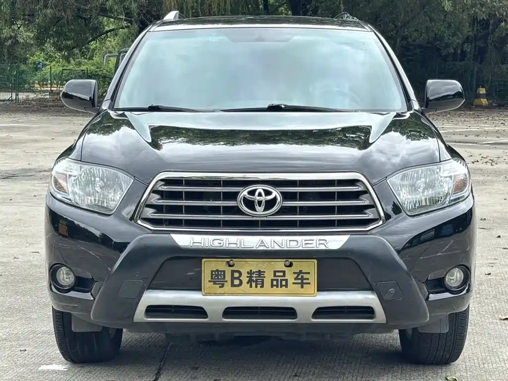 Toyota Highlander 2010 — фото 2