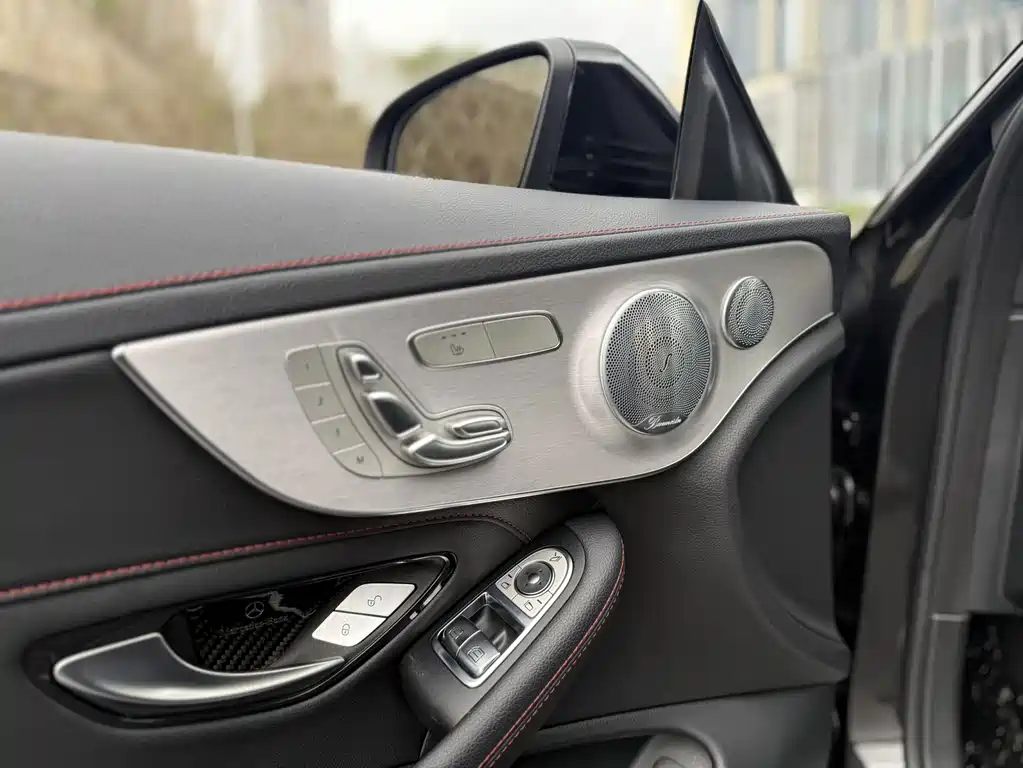 Mercedes-Benz C-Class AMG 2022 — фото 10