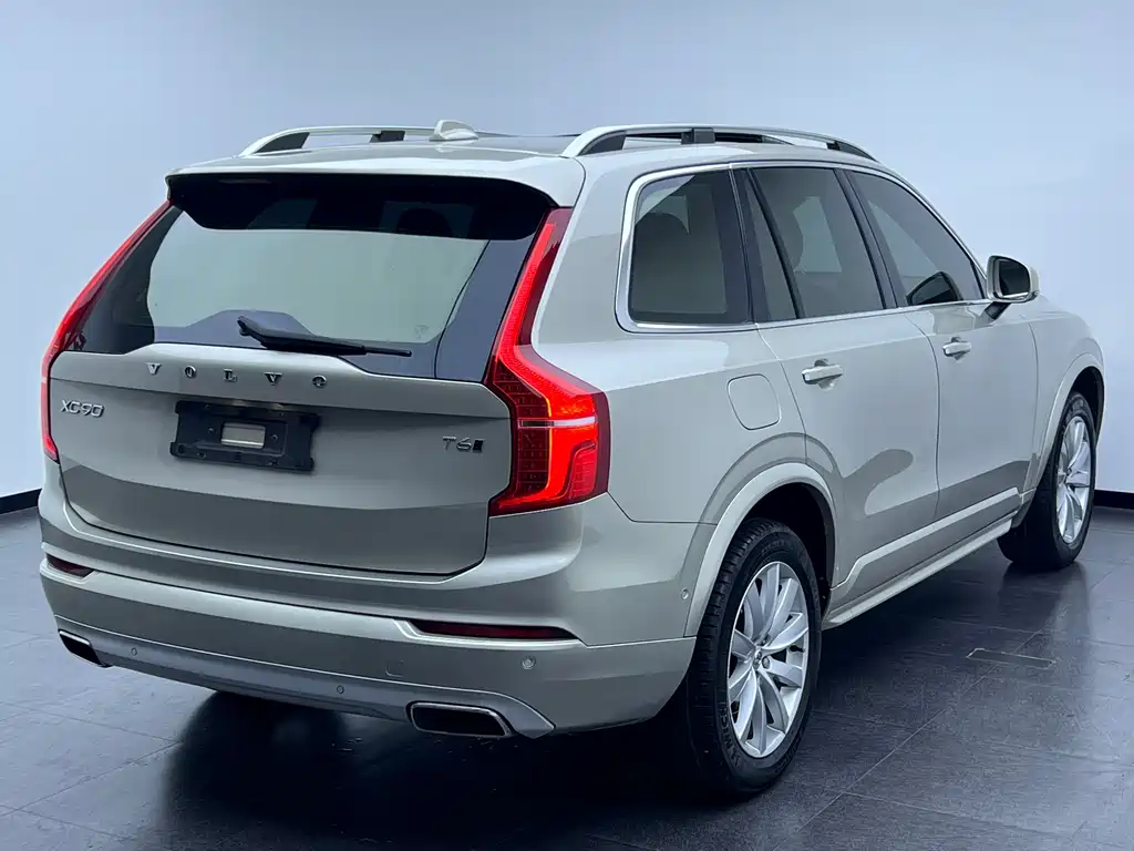 Volvo XC90 2016 — фото 5