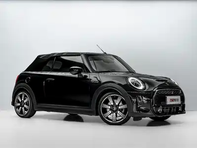 MINI MINI 2023