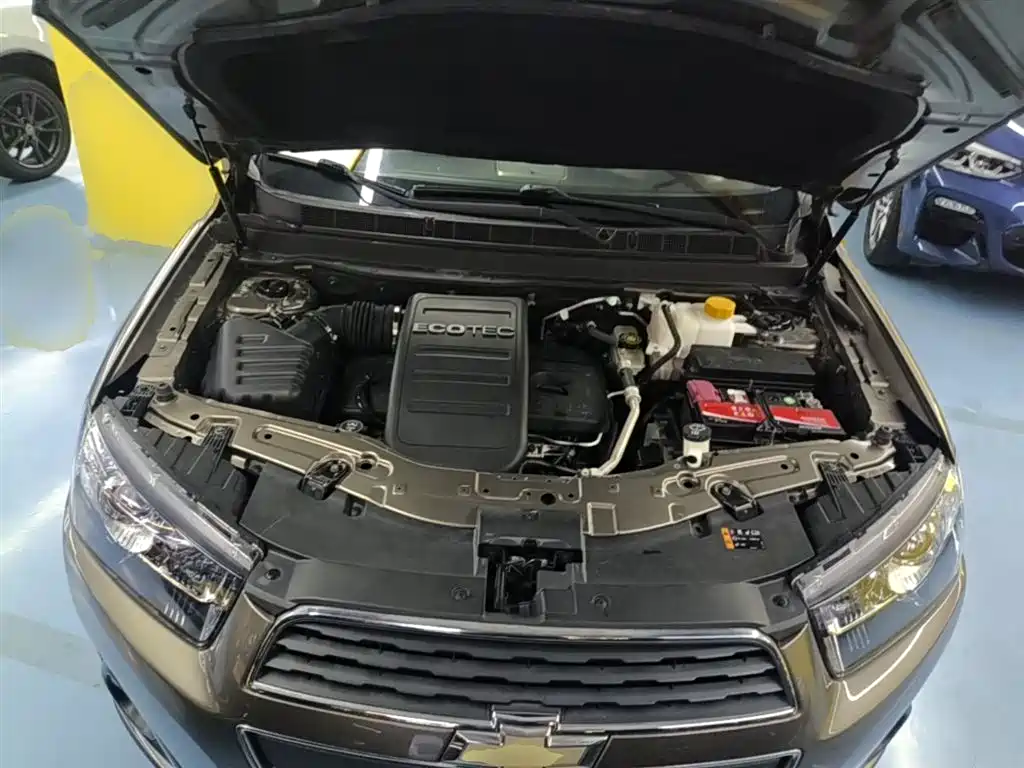 Chevrolet Captiva 2015 — фото 20