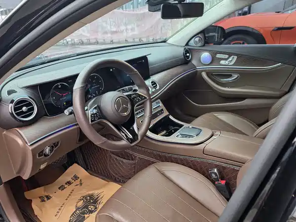 Mercedes-Benz E-Class 2023