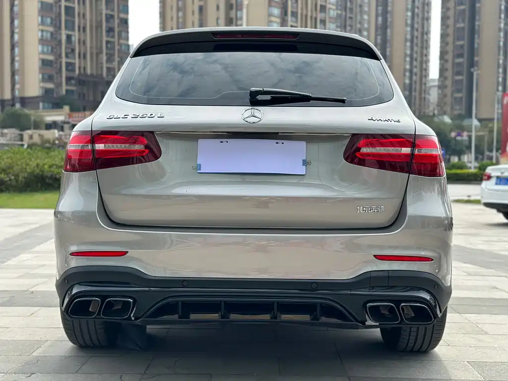 Mercedes-Benz GLC 2019 — фото 18