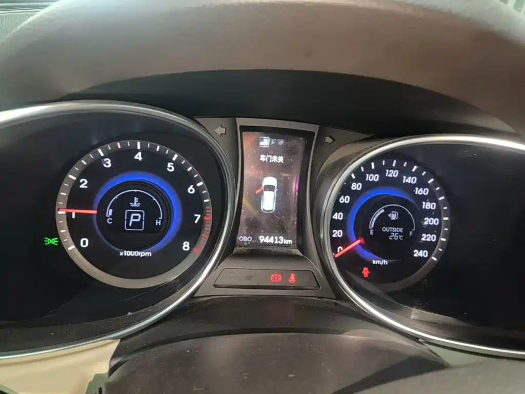 Hyundai Santa Fe 2015 — фото 12
