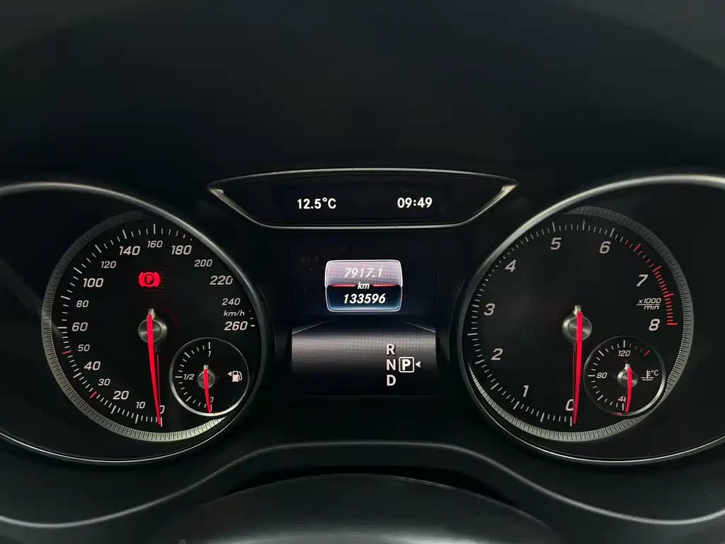 Mercedes-Benz GLA 2019 — фото 15