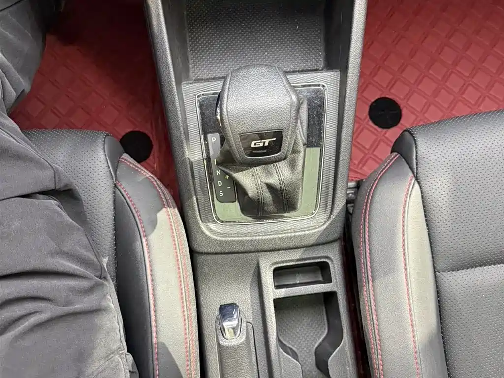 Skoda Kamiq 2022 — фото 13