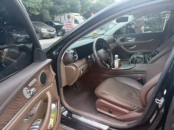 Mercedes-Benz E-Class 2021