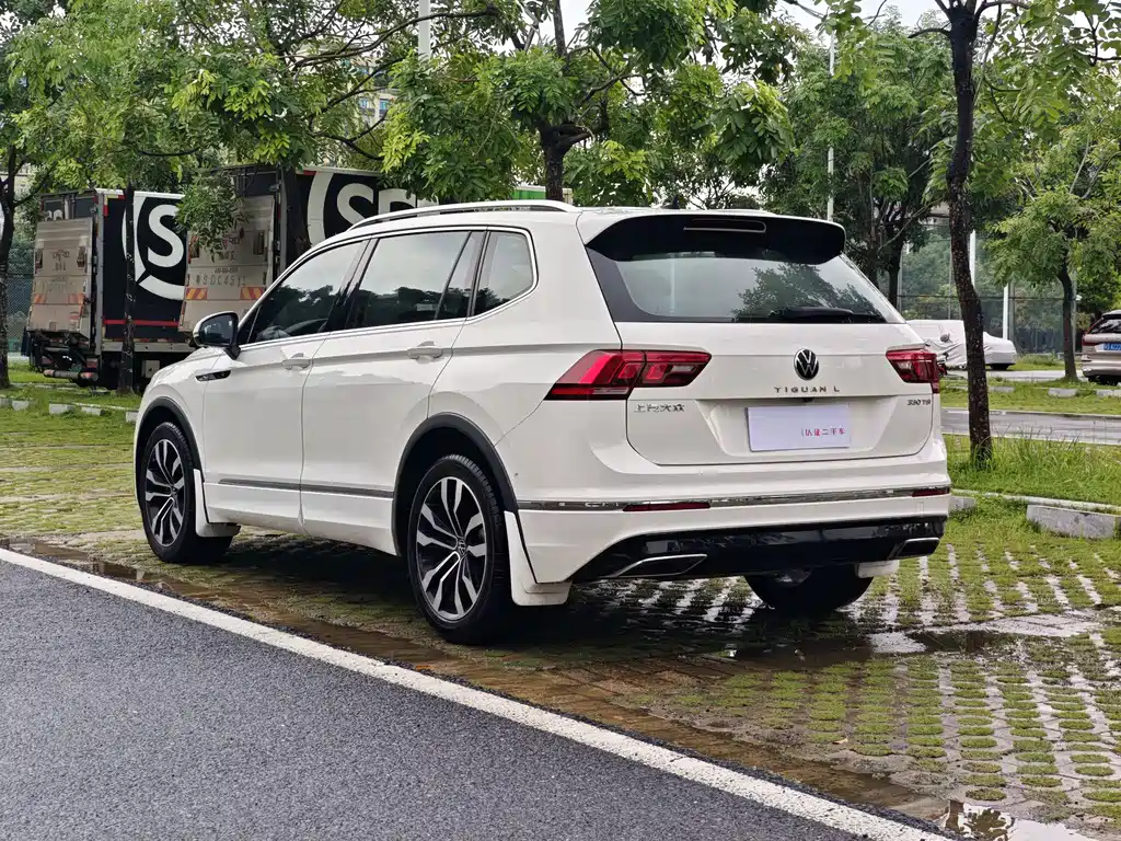 Volkswagen Tiguan L 2021