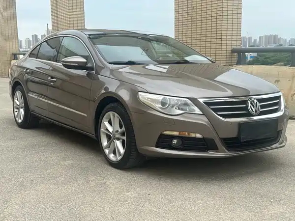 Volkswagen CC 2011