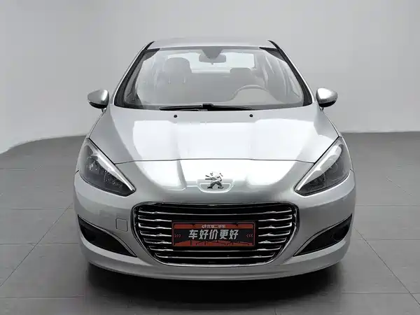 Peugeot 308 2015
