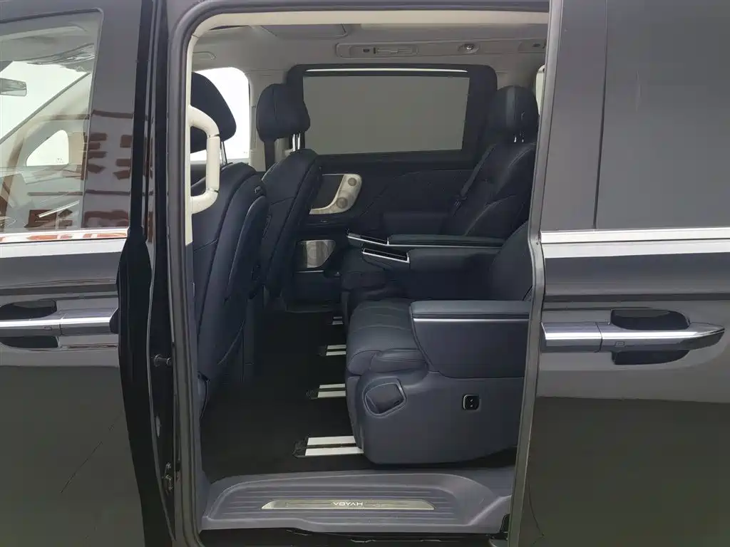 VOYAH Dreamer 2025 — фото 15