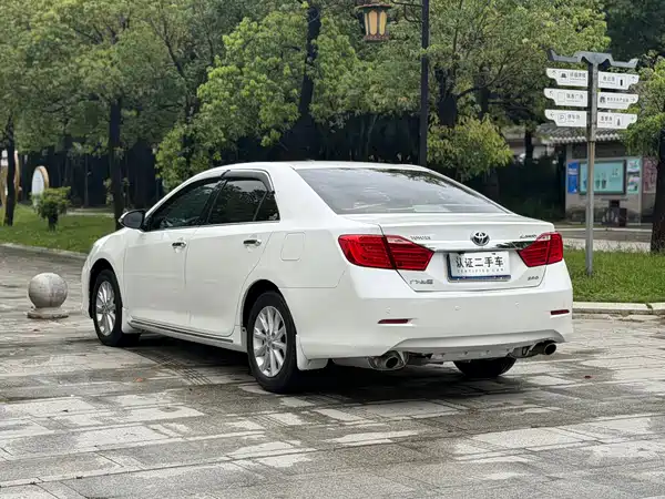 Toyota Camry 2014