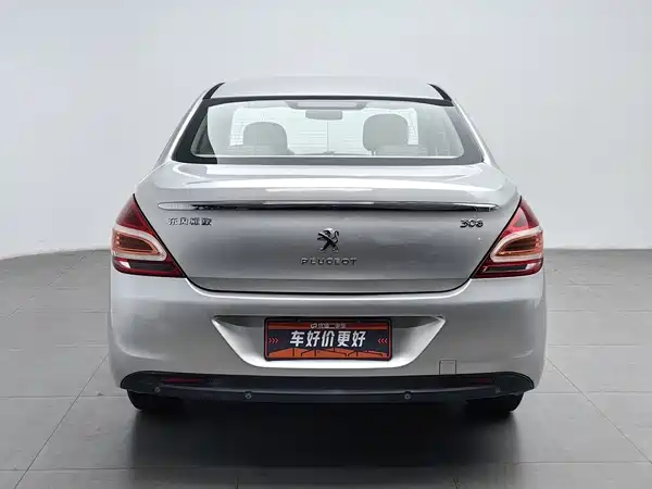Peugeot 308 2015