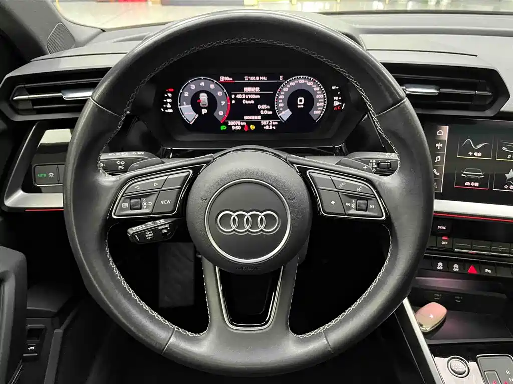 Audi A3 2024 — фото 3